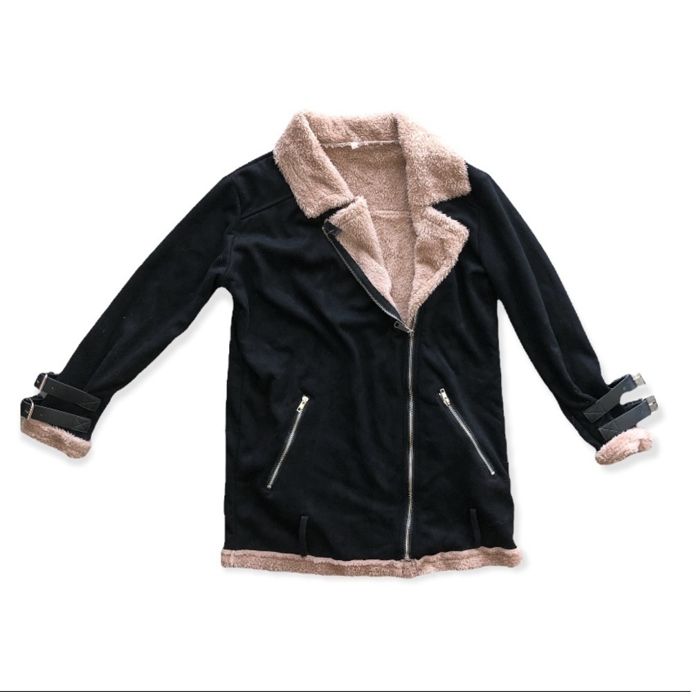 Black Jacket With Faux Fur - Picture 3 of 14